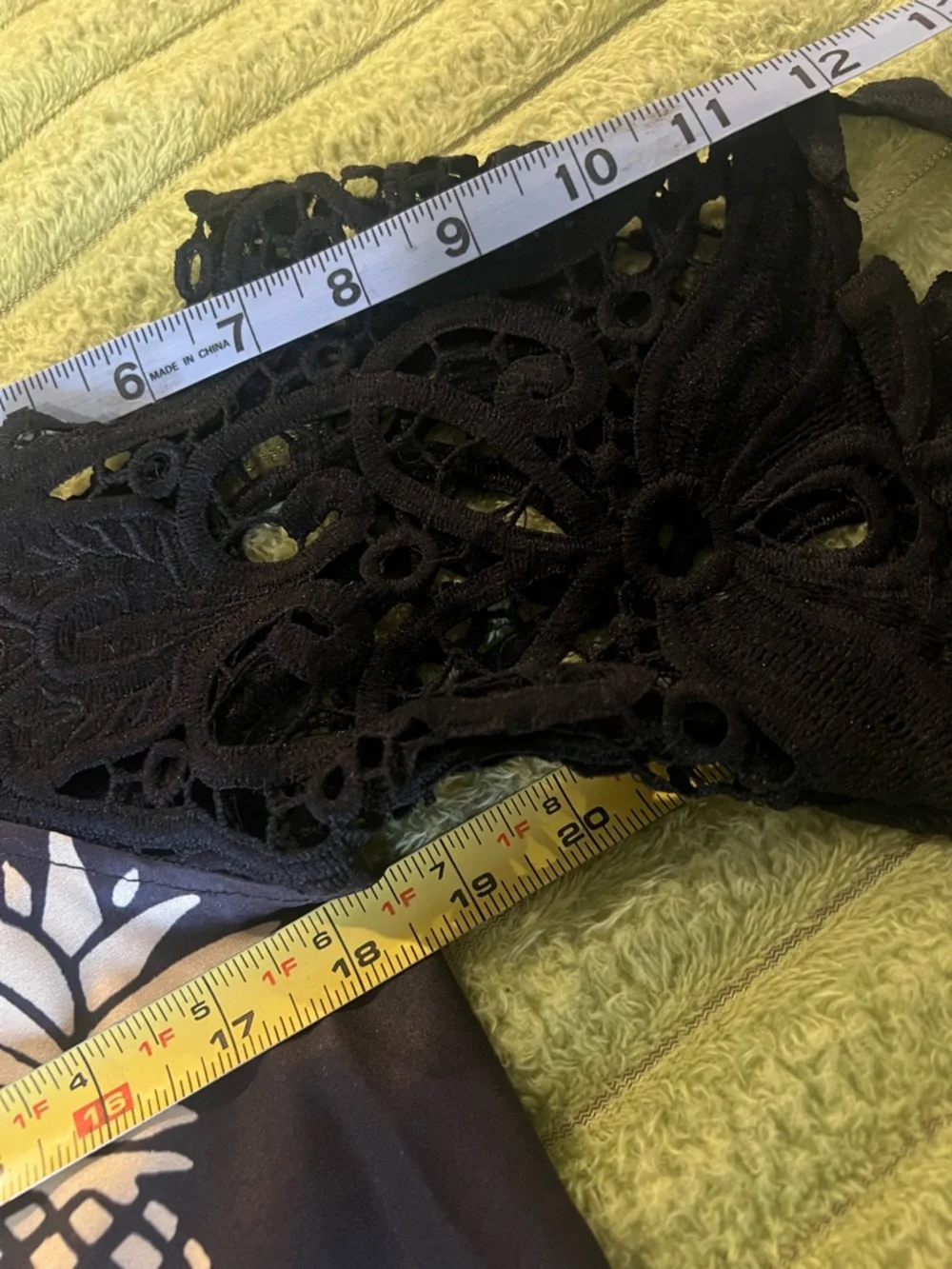 Black Pineapple Print Dress Adjustable Straps Lace Sleeve
Medium Boho - Picture 12 of 15